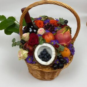 fruit basket -ROMANTIC PICNIC